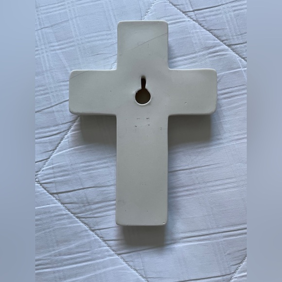 Ceramic Cross - Picture 3 of 3